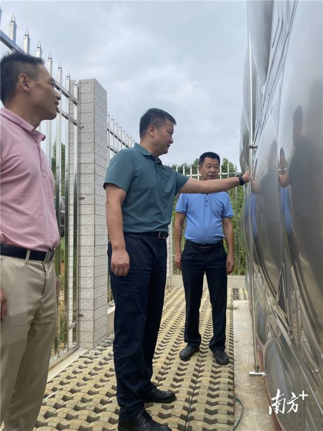 查看農(nóng)村集中供水提質(zhì)提標(biāo)工程建設(shè)情況。